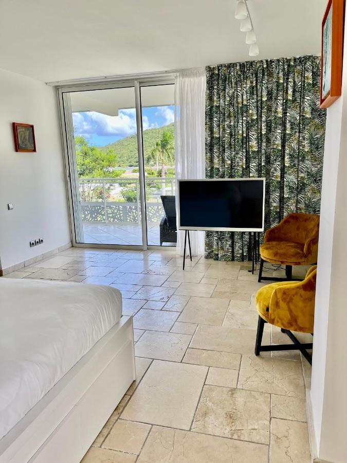 Le Domaine Anse Marcel Beach Resort Esterno foto