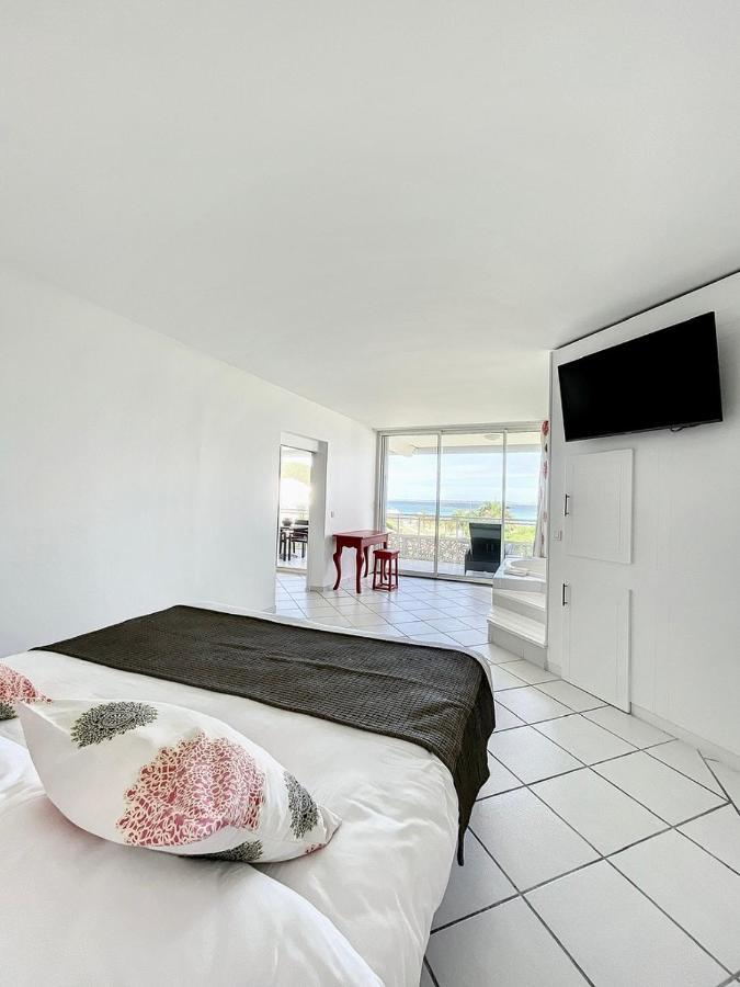 Le Domaine Anse Marcel Beach Resort Esterno foto