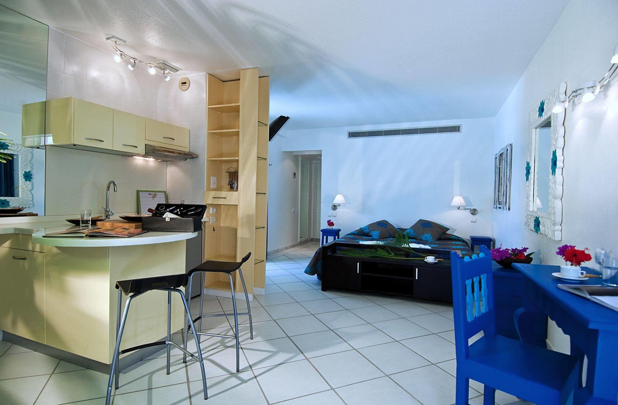 Le Domaine Anse Marcel Beach Resort Esterno foto