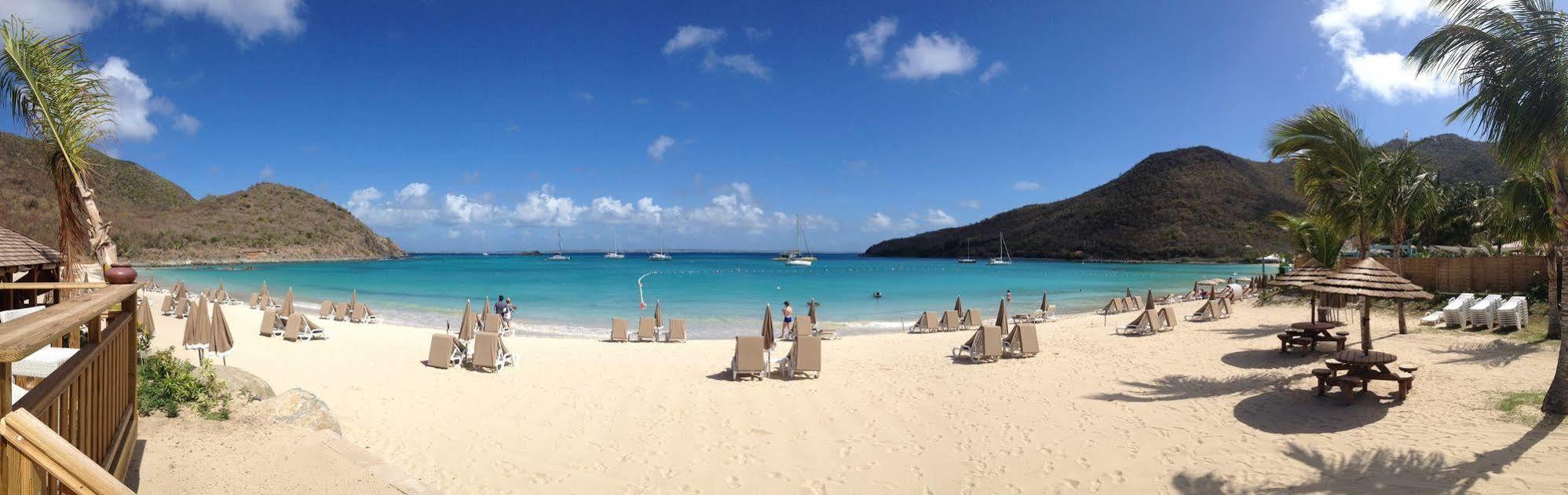 Le Domaine Anse Marcel Beach Resort Esterno foto